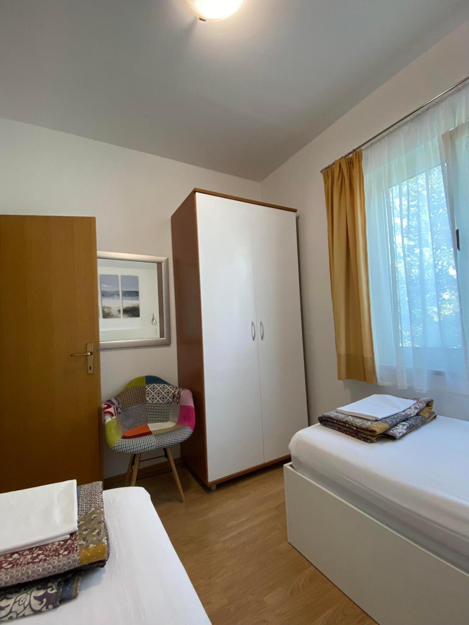 Apartments Saric Biograd Na Moru Εξωτερικό φωτογραφία
